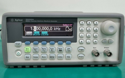 Генератор сигналов Agilent 33250A