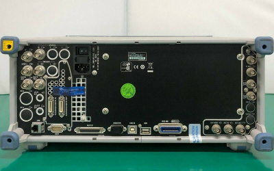 Универсальный радиокоммуникационный тестер R&S SMU200A